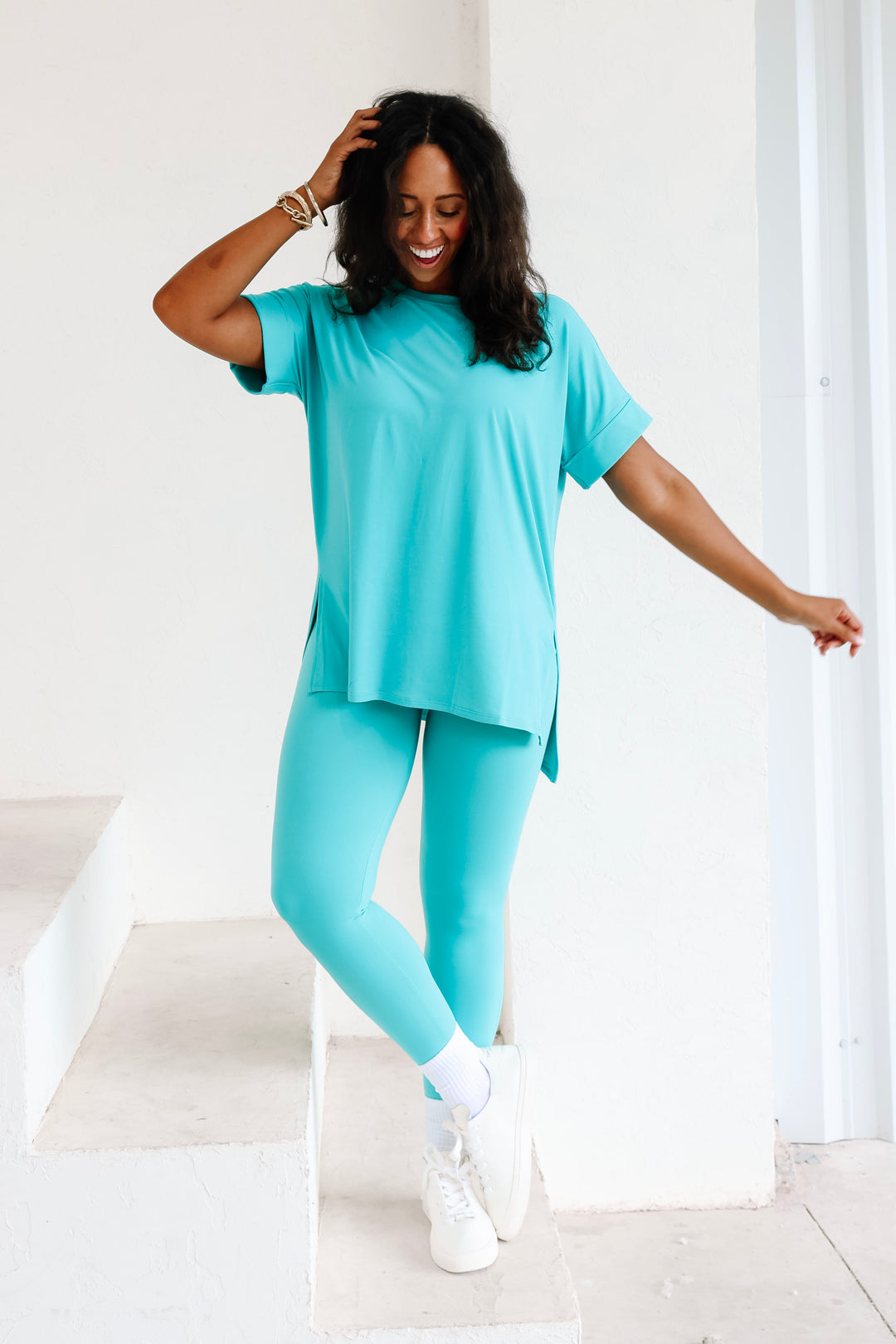 Women's Basic Tops - The Willow Tree